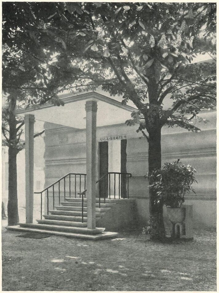 Josef Hoffmann, Österreichischer Pavillon, Ansicht des Eingangsbereiches, Paris 1925; Abbildung in Eisler 1925. © MAK