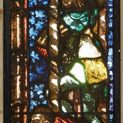 Zwei Schergen, aus dem Fenster mit der Steinigung des heiligen Stephanus, aus der Bartholomäus Kapelle von St. Stephan, um 1370-80 © MAK/Georg Mayer