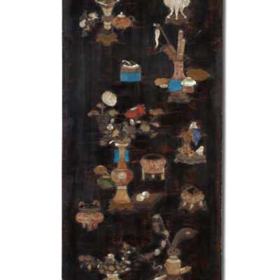 Lacktafel mit Darstellungen kostbarer Gefäße, Ming-Dynastie (1368–1644) Holz, lackiert mit Einlegearbeiten aus Halbedelsteinen MAK-Sammlung © MAK/Georg Mayer China im Bild