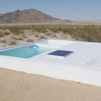 Social Pool: Der Swimmingpool von Alfredo Barsuglia in der Mojave-Wüste